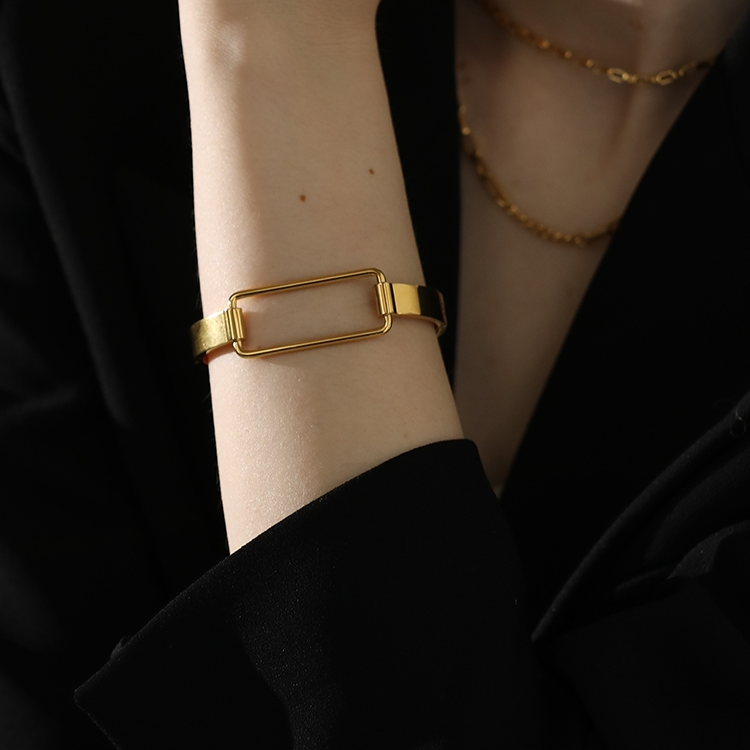Niche design light luxury bracelet woman ins simple minimalist bracelet woman