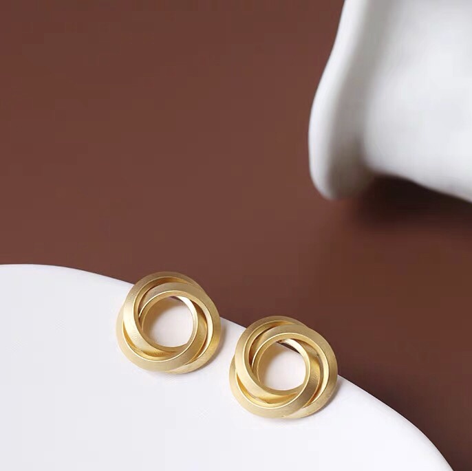 Stylish retro elements frosted texture Korean version trend all matching earrings