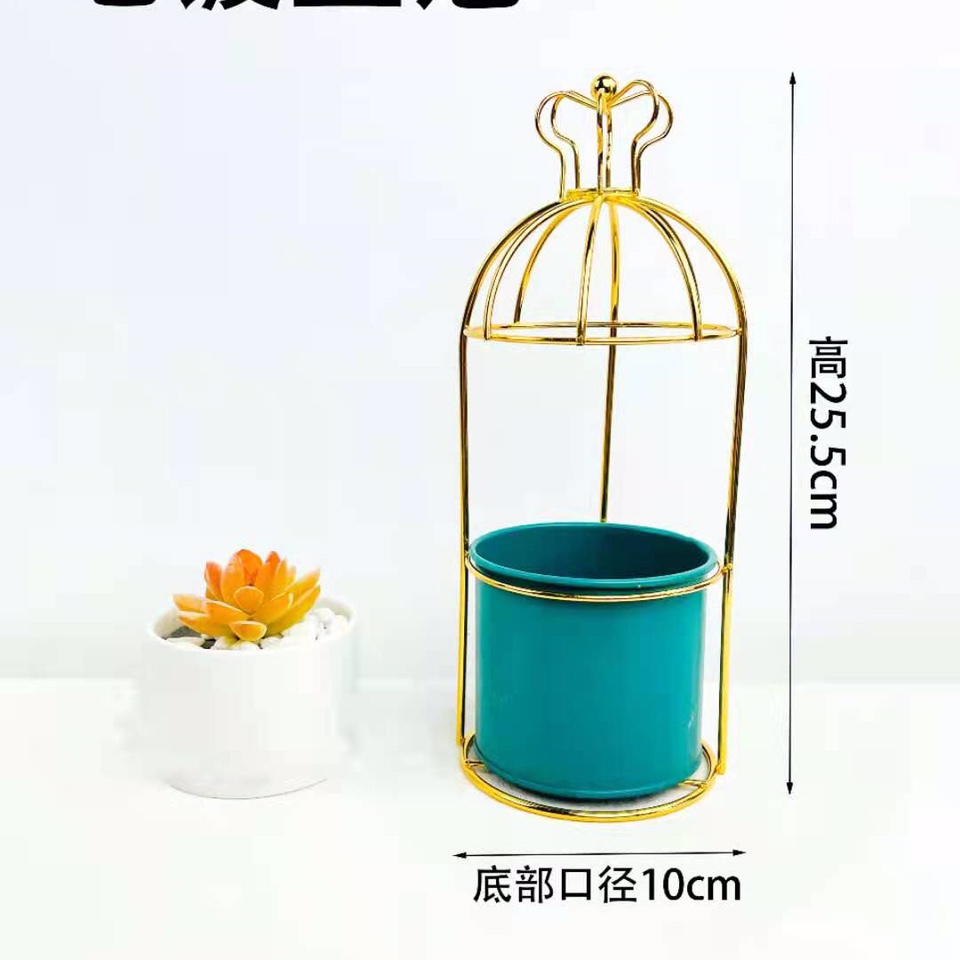 皇冠铁架花盆装饰