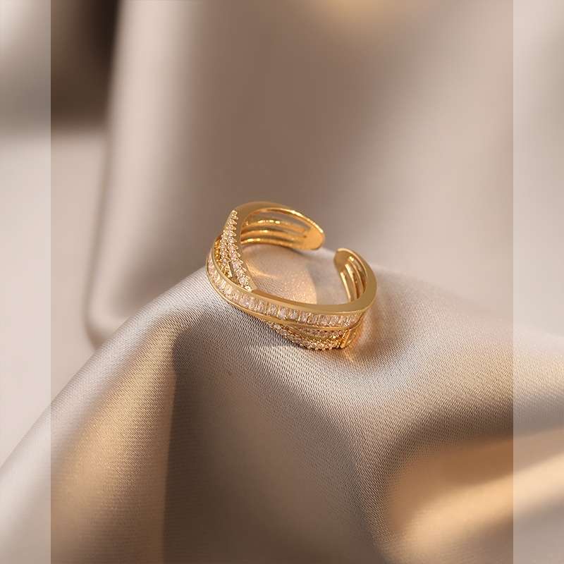 Xin 'ai Lian -134 White Stone Cross Opening Ring, feminine elegance, high-end feel, light luxury, niche design, fashionable and individual, adjustable ring details Picture