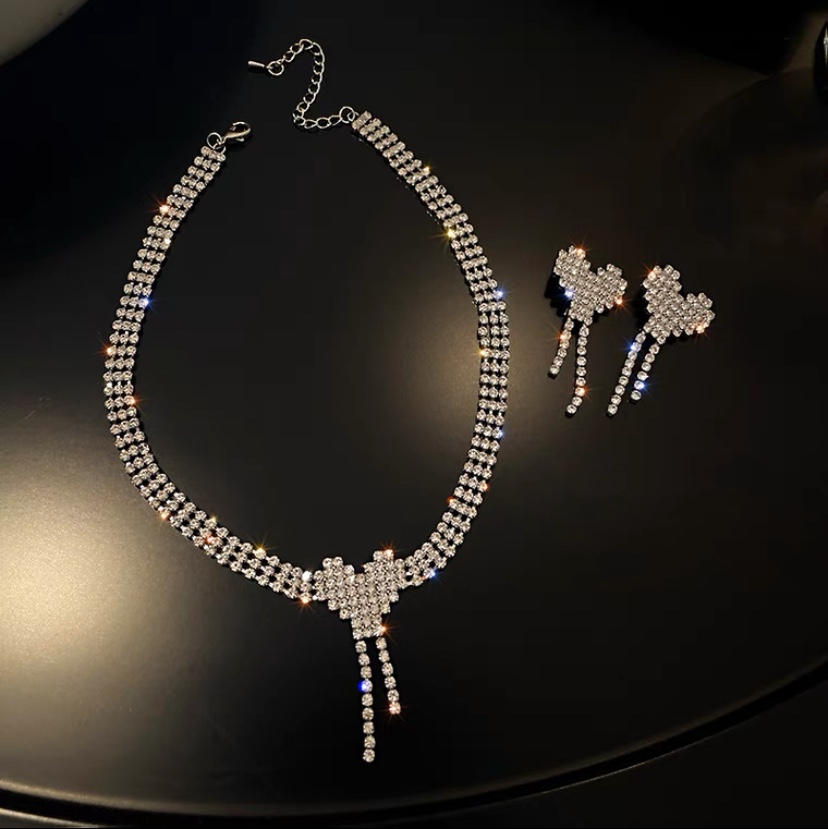 Necklace 160