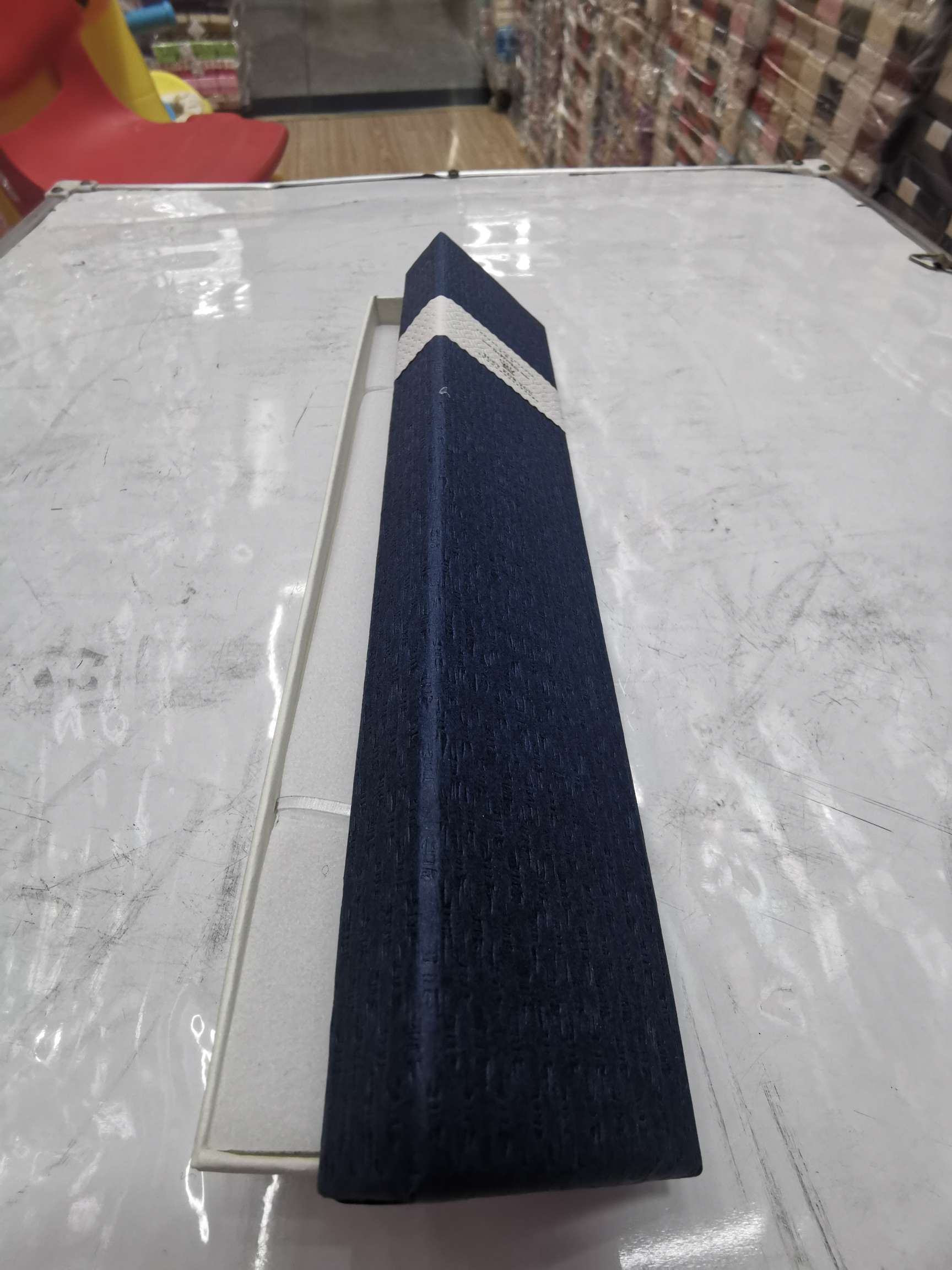 蝴蝶结盒子254白底实物图