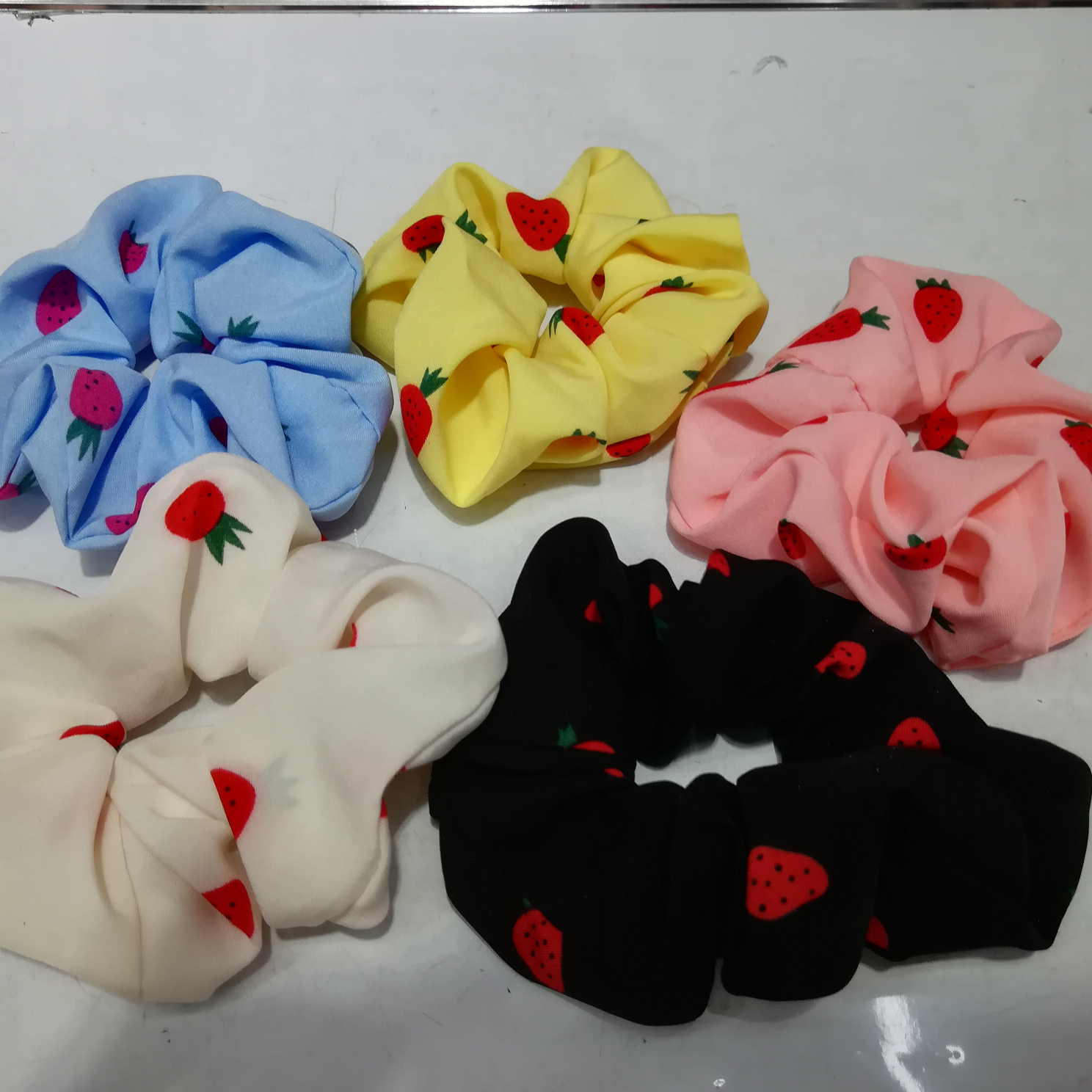 Strawberry headband thumbnail