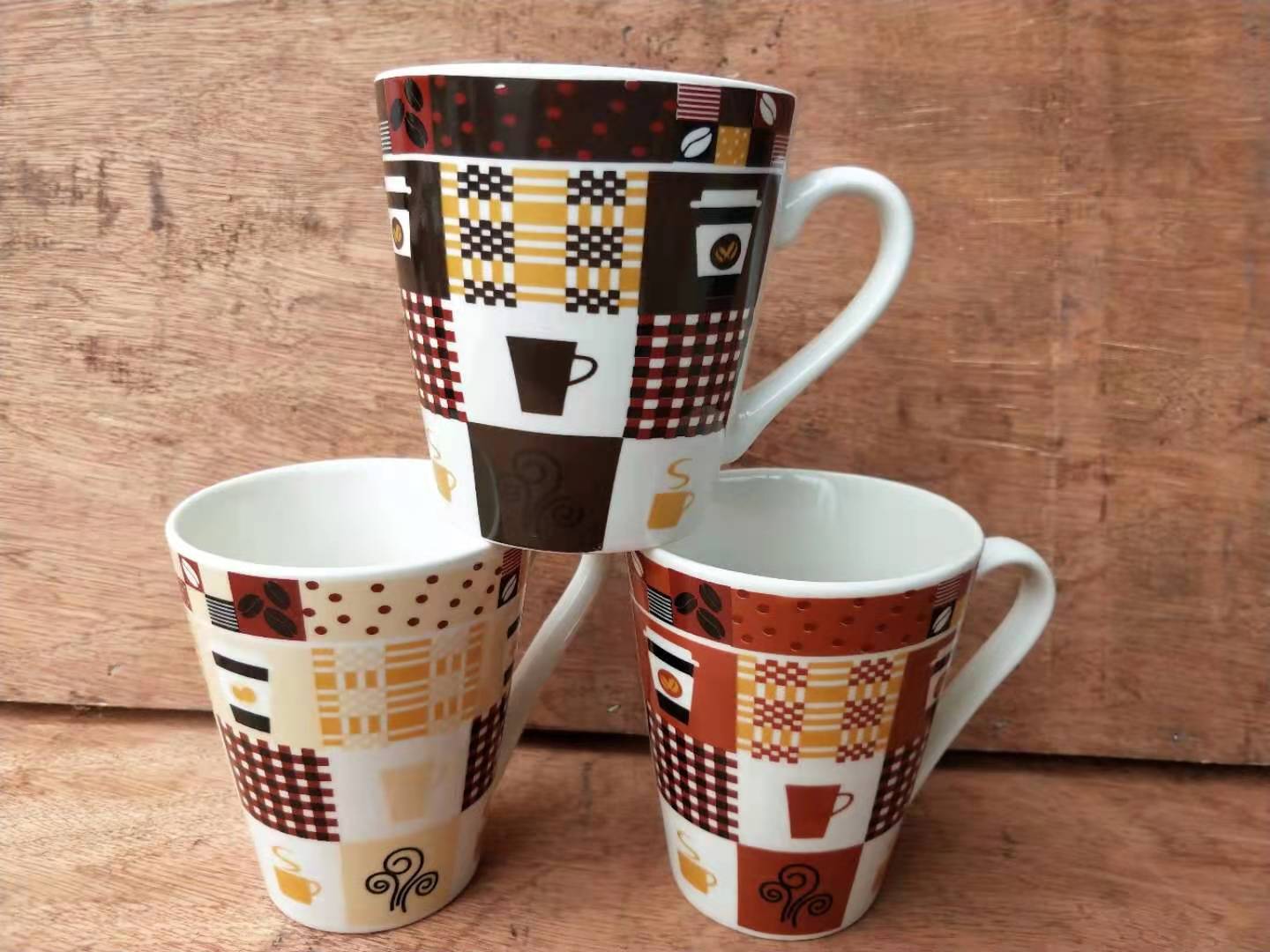 Coffee V-Shaped Cup Typical Coffee Cup Water Cup Ceramic Cup Simple Coffee Cup details Picture