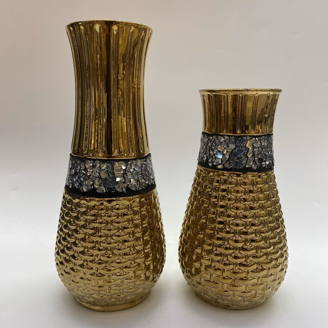 Vase Ceramic flowerpot Electroplating Gold flowerpot Wedding gift Ceramic crafts Golden Castle vase European luxury fashion Creative flower dryers Simulation flower home decoration Christmas 3