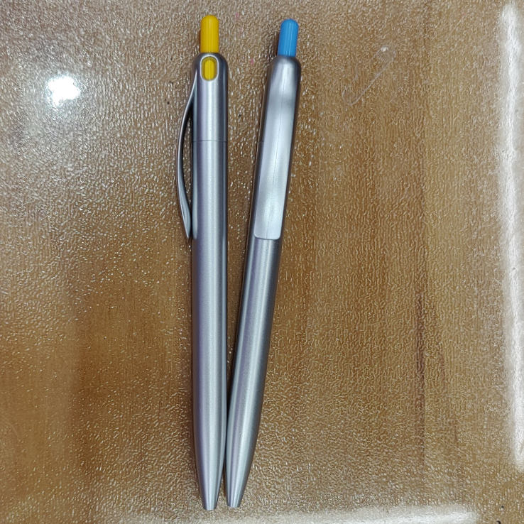 4762。圆珠笔