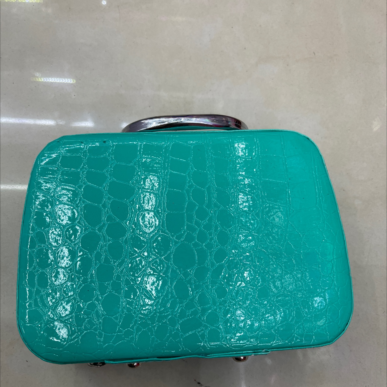 石头纹鳄鱼纹皮革化妆包化妆箱图