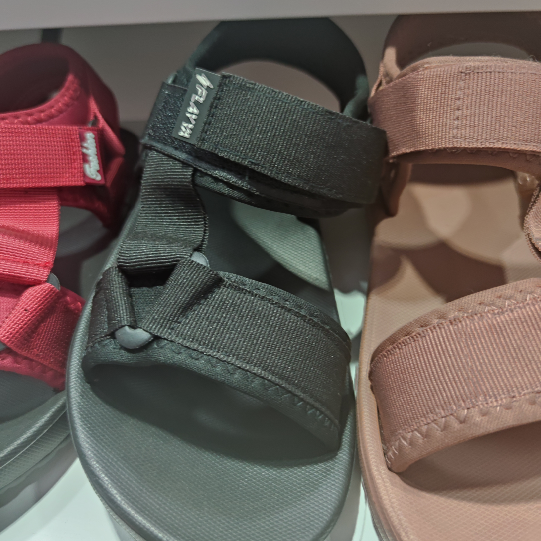 Sandals 9