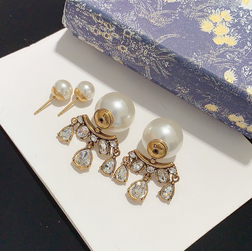 Shell bead earrings manufacturers direct supply, fast hand Tiktok live preferred.