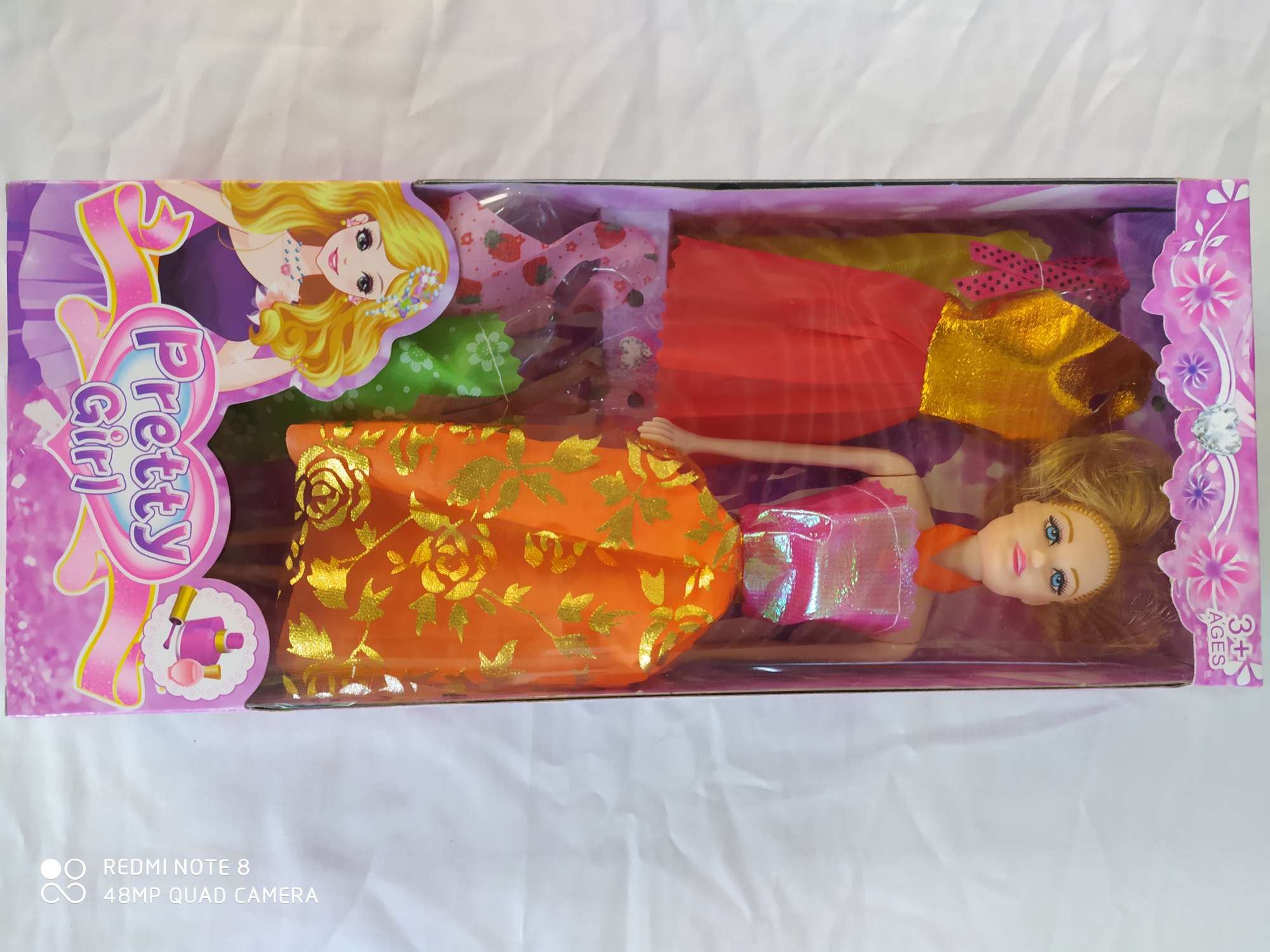 Five-piece set of dolls detail image 1