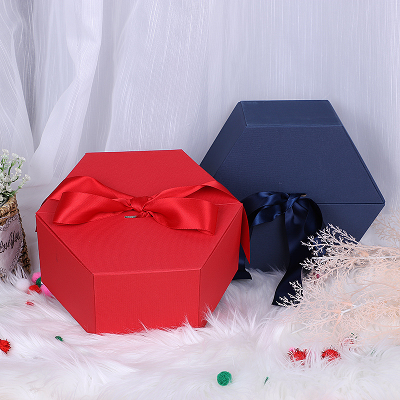 Red hexagonal gift box, gift box, souvenir box Item Picture
