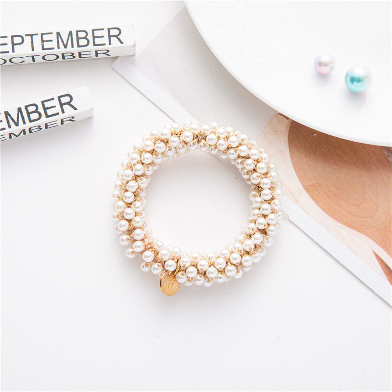 Pearl scrunchie 32 thumbnail