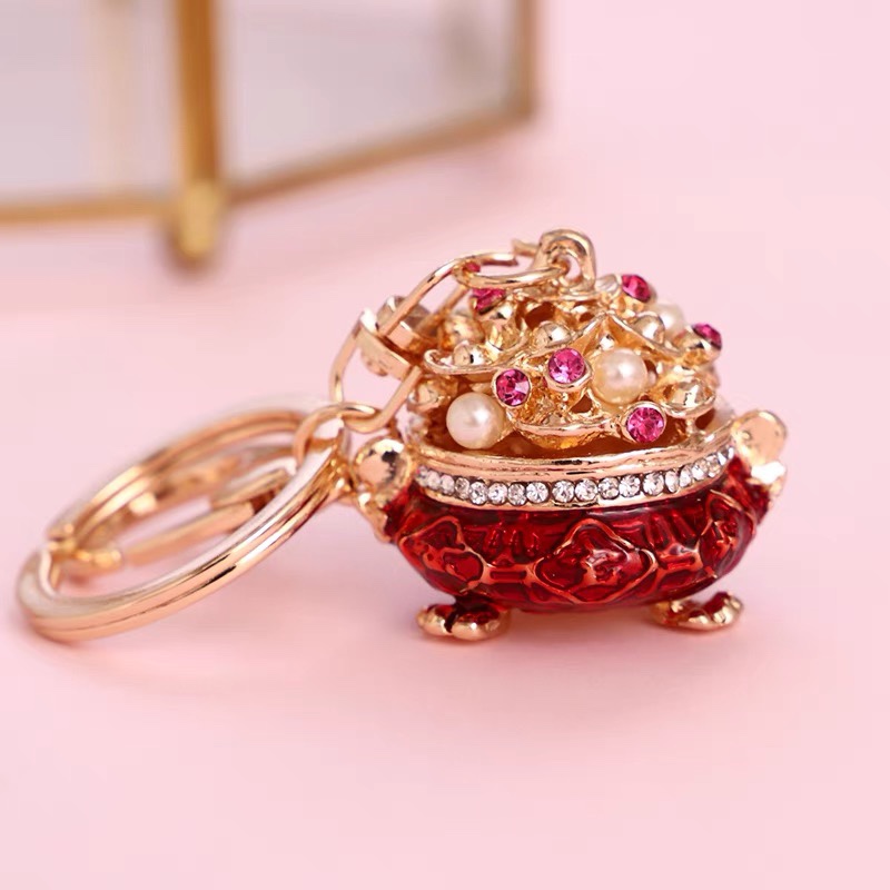 Metal treasure basin keychain pendant rhinestone decorative chain details Picture