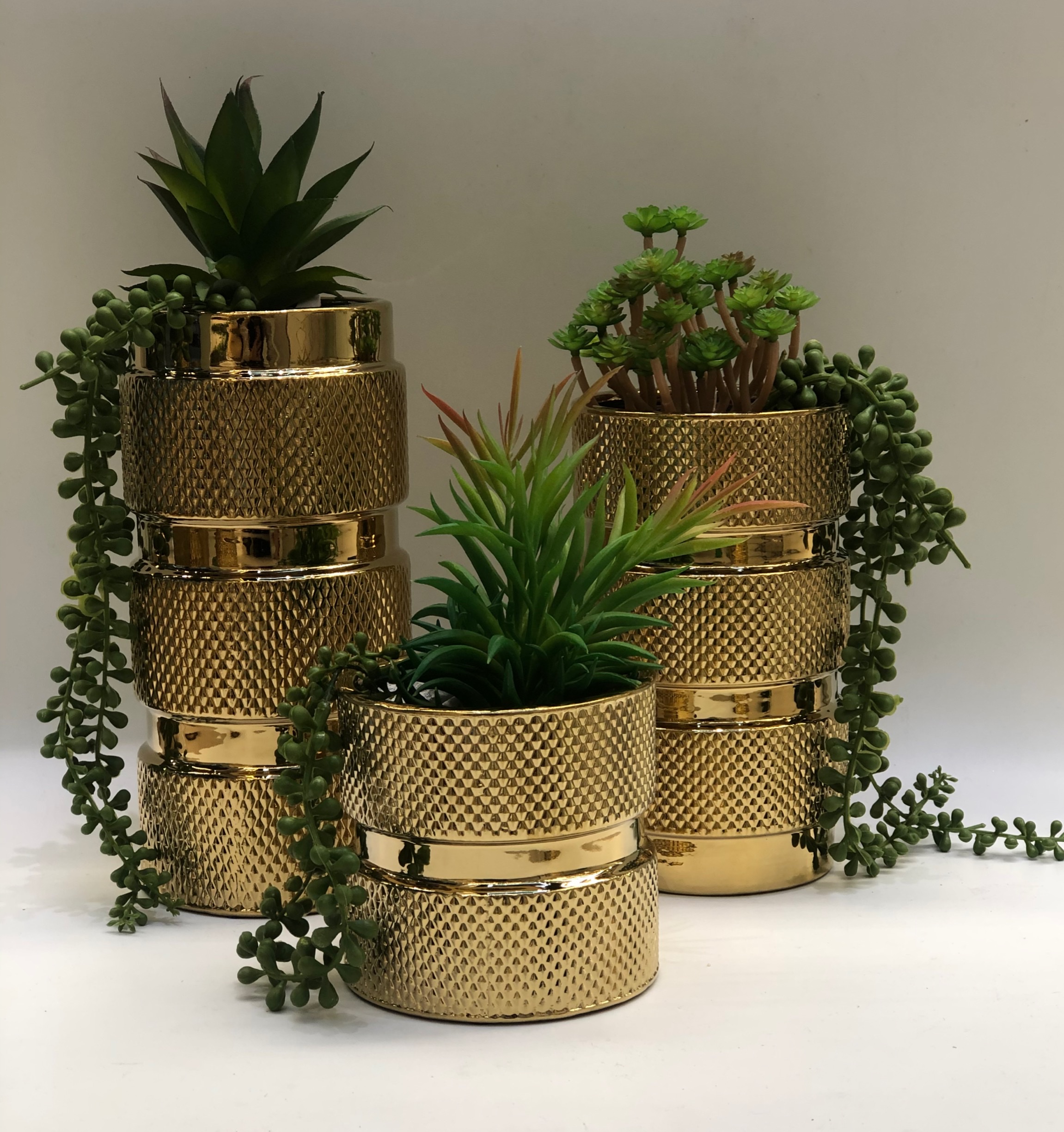 Facial ceramic flower POTS, simulated potted plants, electroplated gold flower POTS, succulent flower POTS, golden castle vases, luxurious, fashionable and creative dried flower POTS, simulated flowers, home decorations, Christmas 12 Specification image