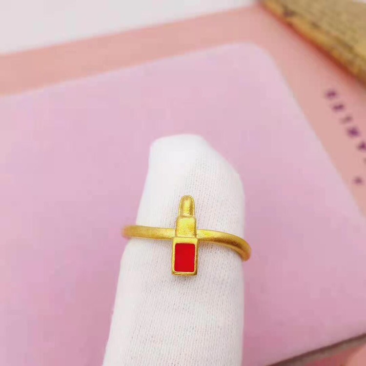 Red dripping lipstick ring