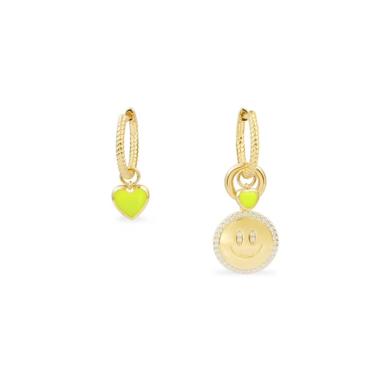 Ear buckles with asymmetrical smiley face earrings details Picture