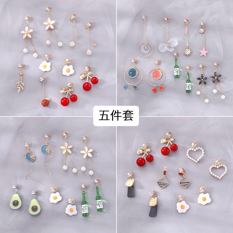 Stud earrings E72