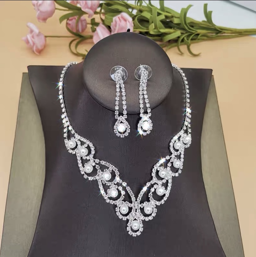 Necklace 212