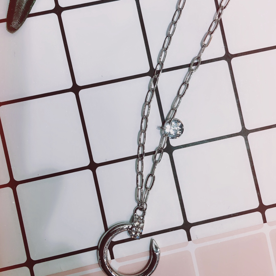 Long chain gold