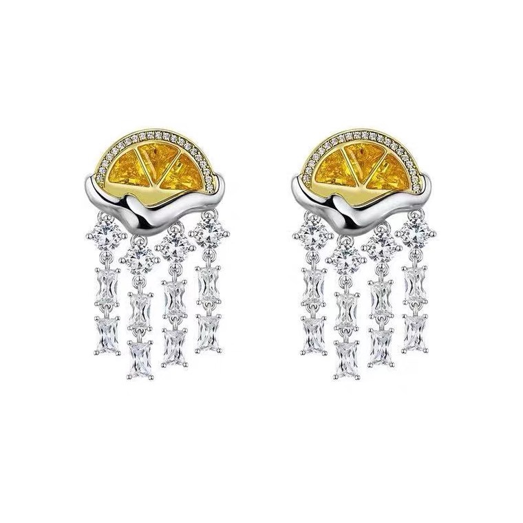 Golden zircon hanging rectangle zircon earrings