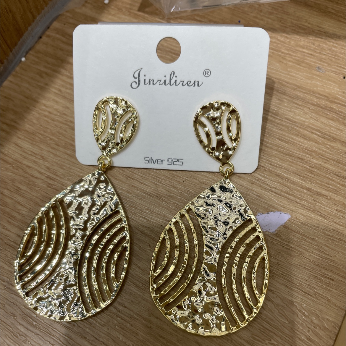 Today beauty Korean version earrings heavy metal structure water drop pattern design fashion