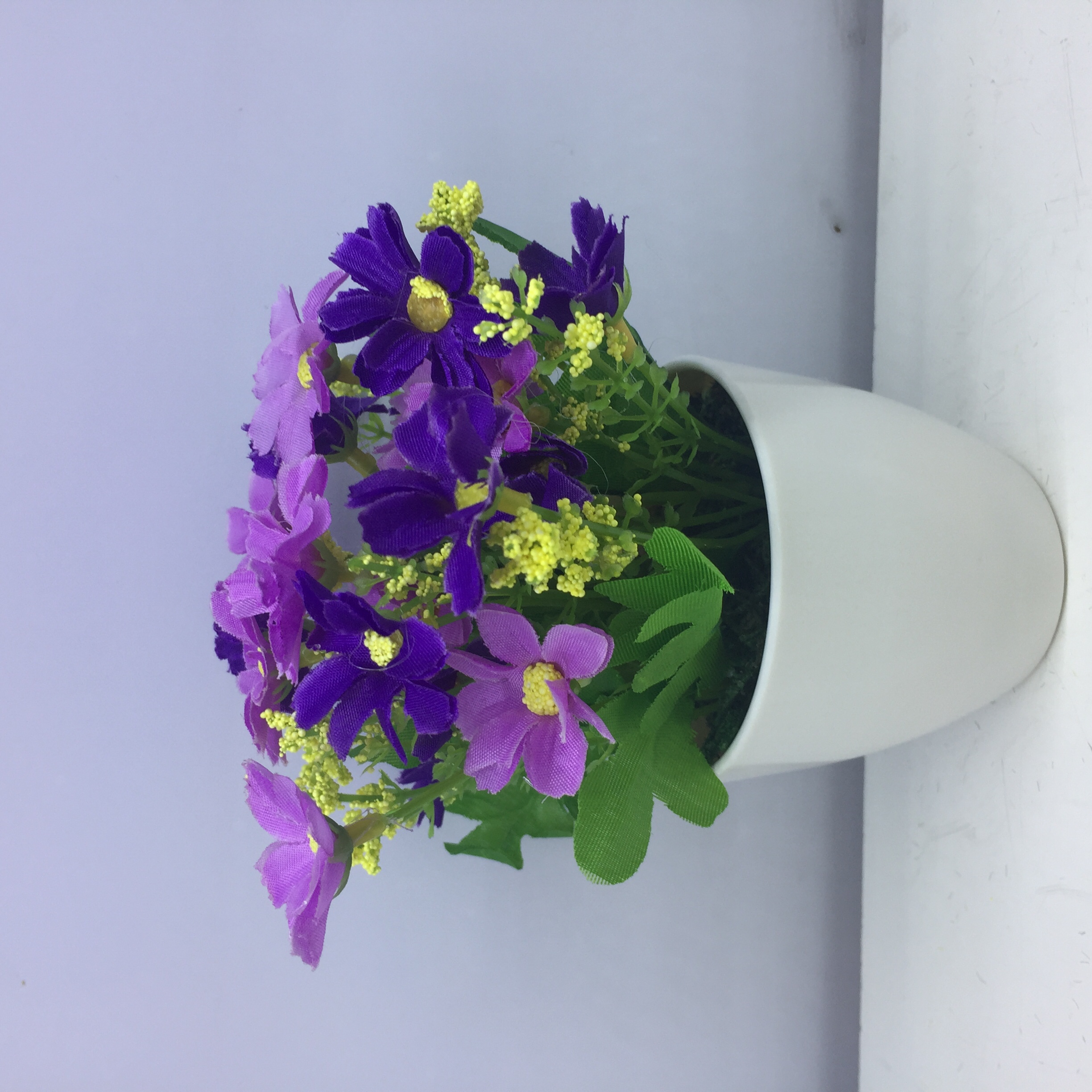 Plastic basin artificial flower ornaments Specification image