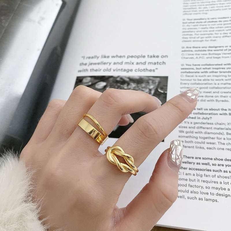 Women's smooth double-layer line open ring, gold knot silver ring, index finger ring Application Scenario