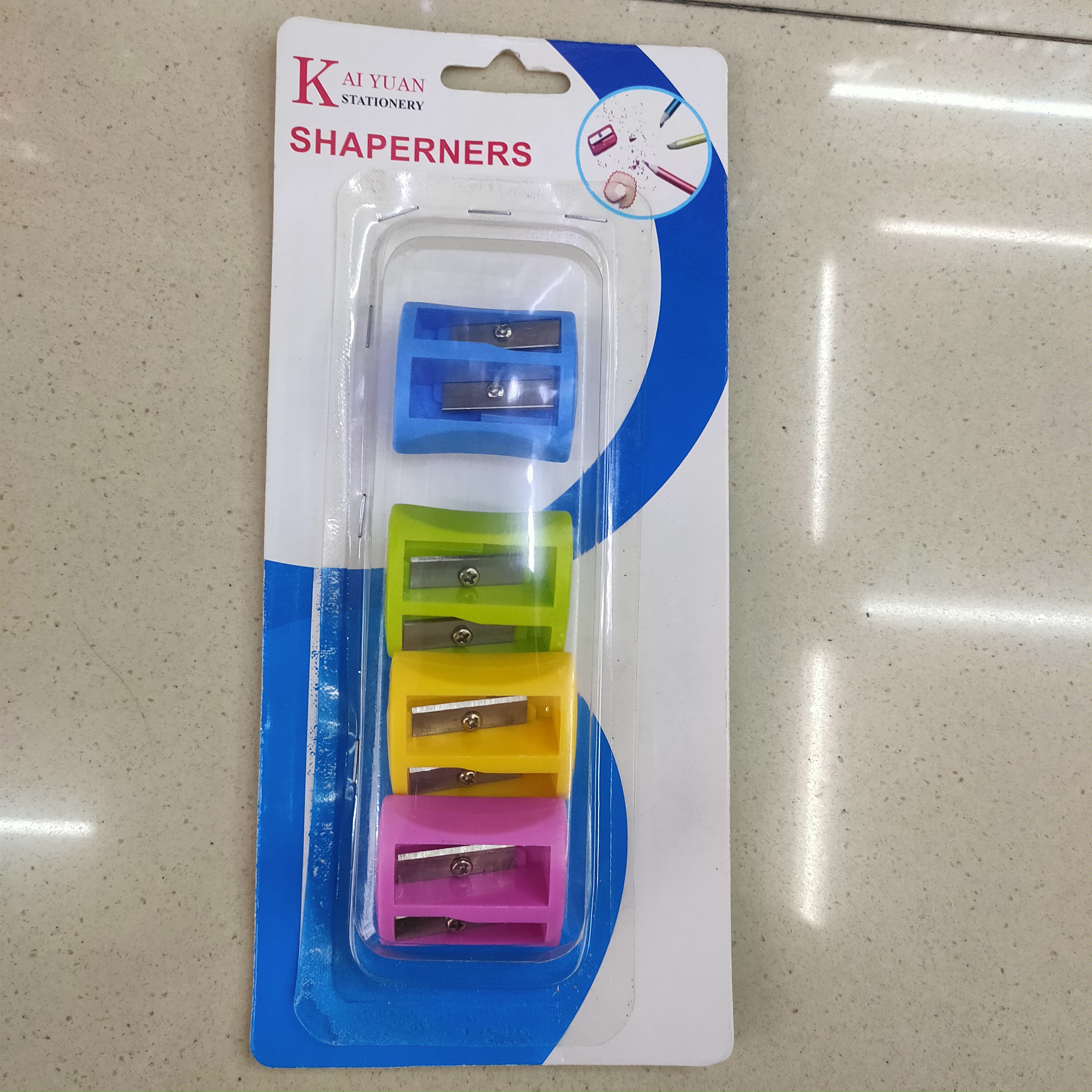 Double hollow 4 pencil sharpener suction cards