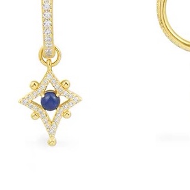 The ear buckles are adorned with small zirconium-shaped earrings