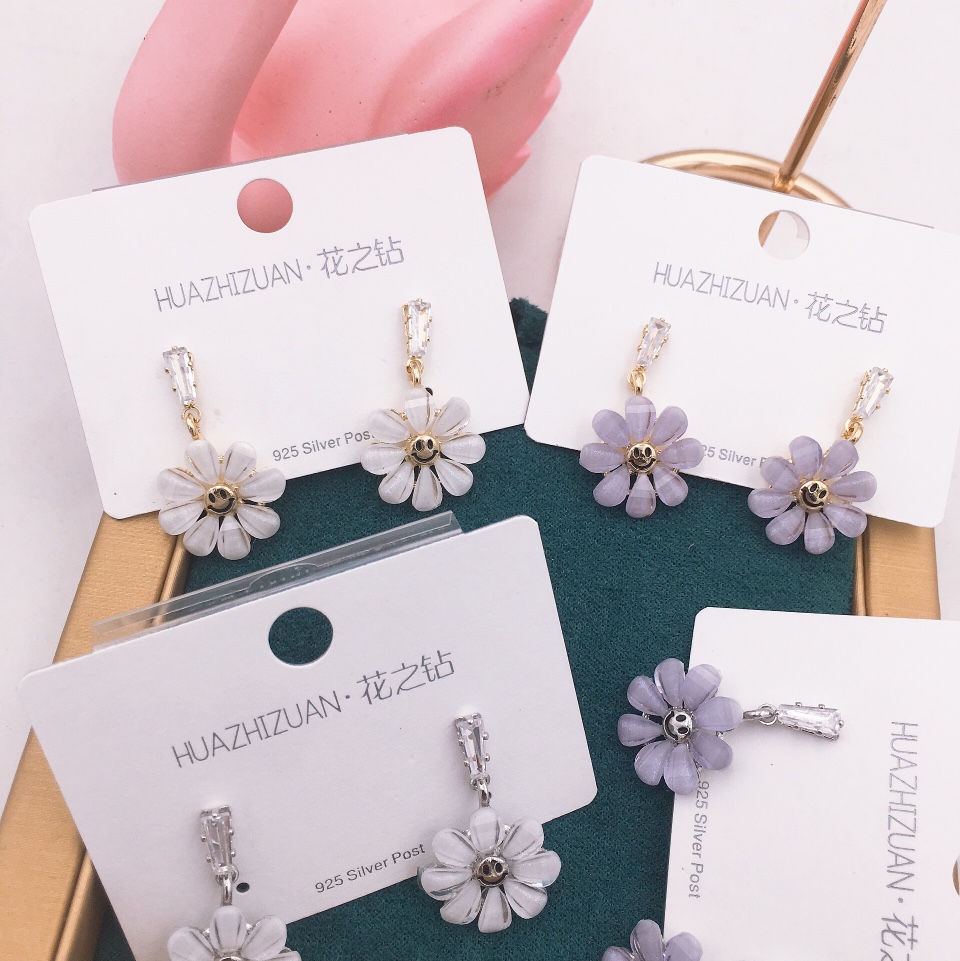 Earring 196