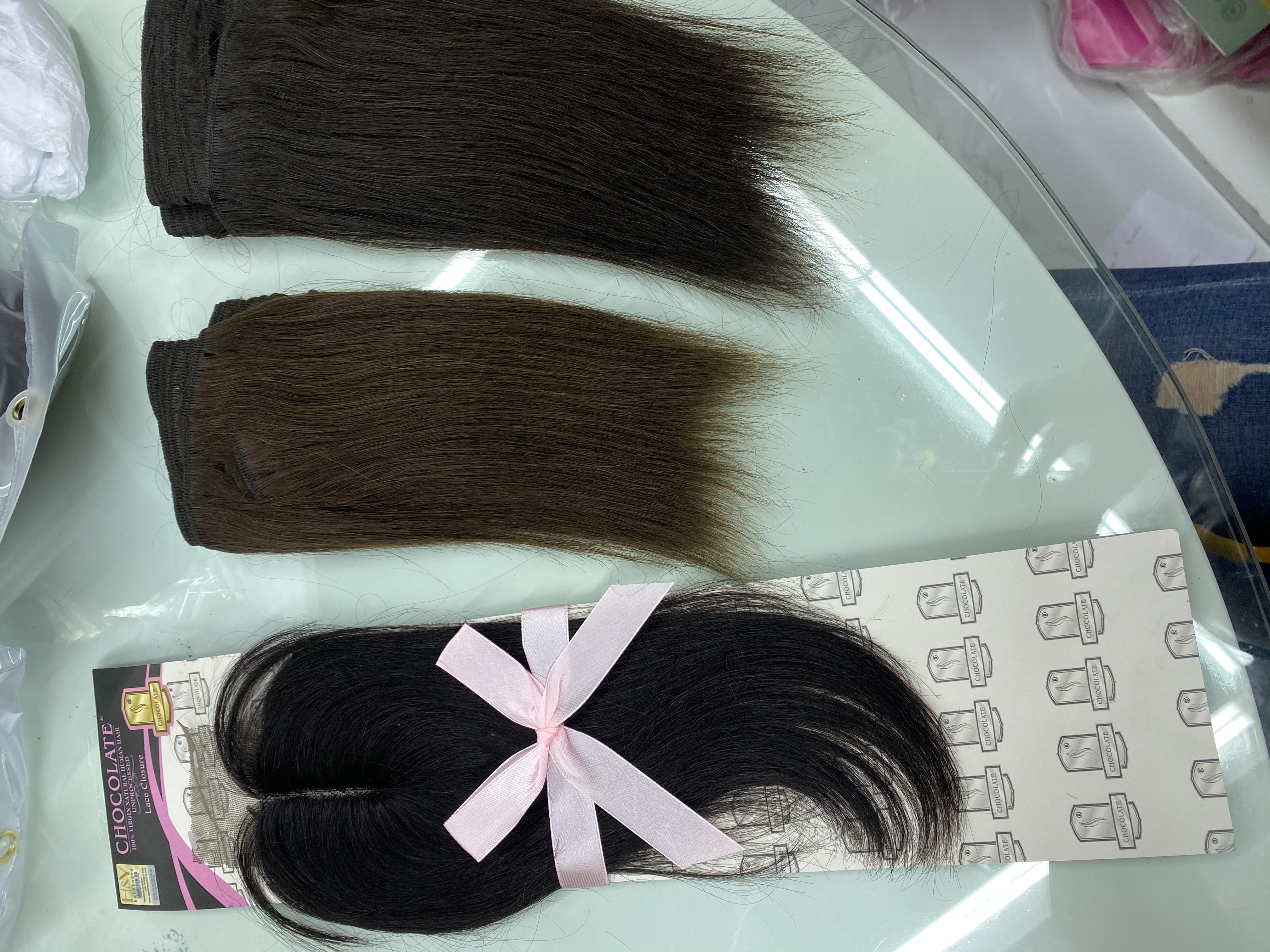 Hair clip on the top of the head Specification image