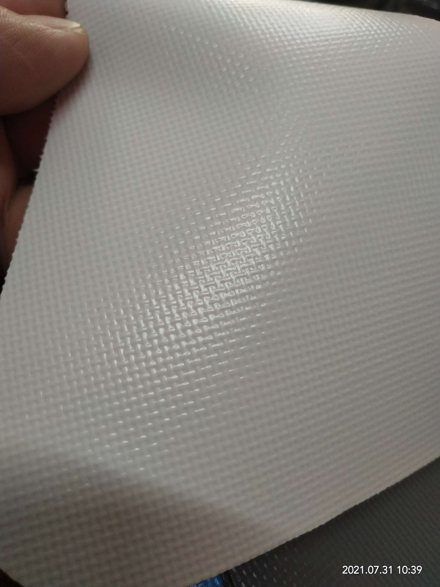 High-quality white matte PVC mesh fabric laminated bag fabric is suitable for various water bags, various gymnastic MATS, and various special fabric for bags detail image 6