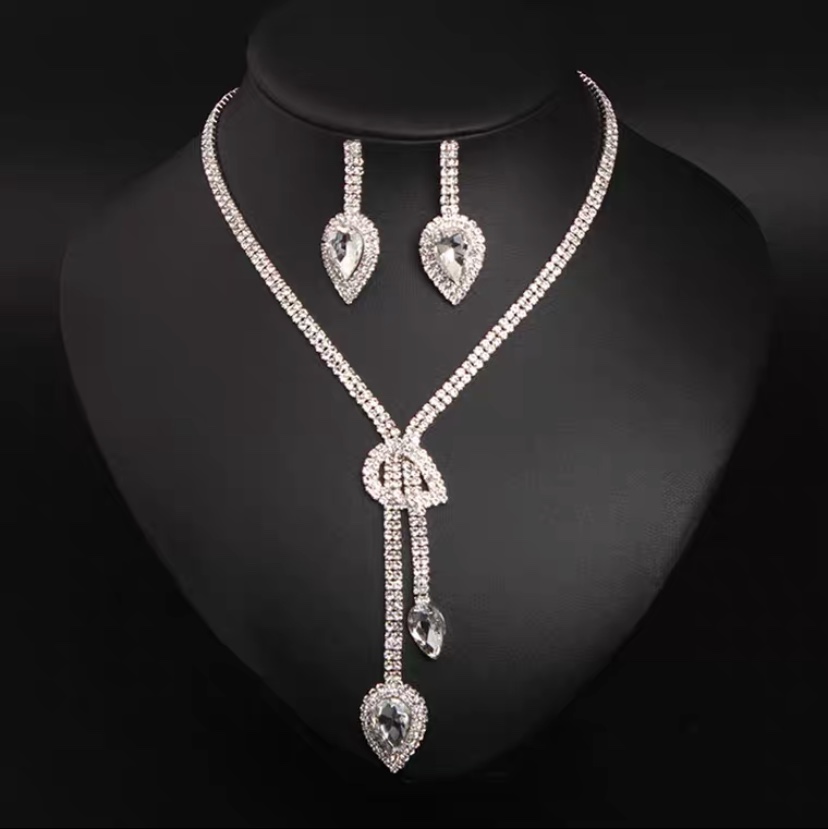 Necklace 242