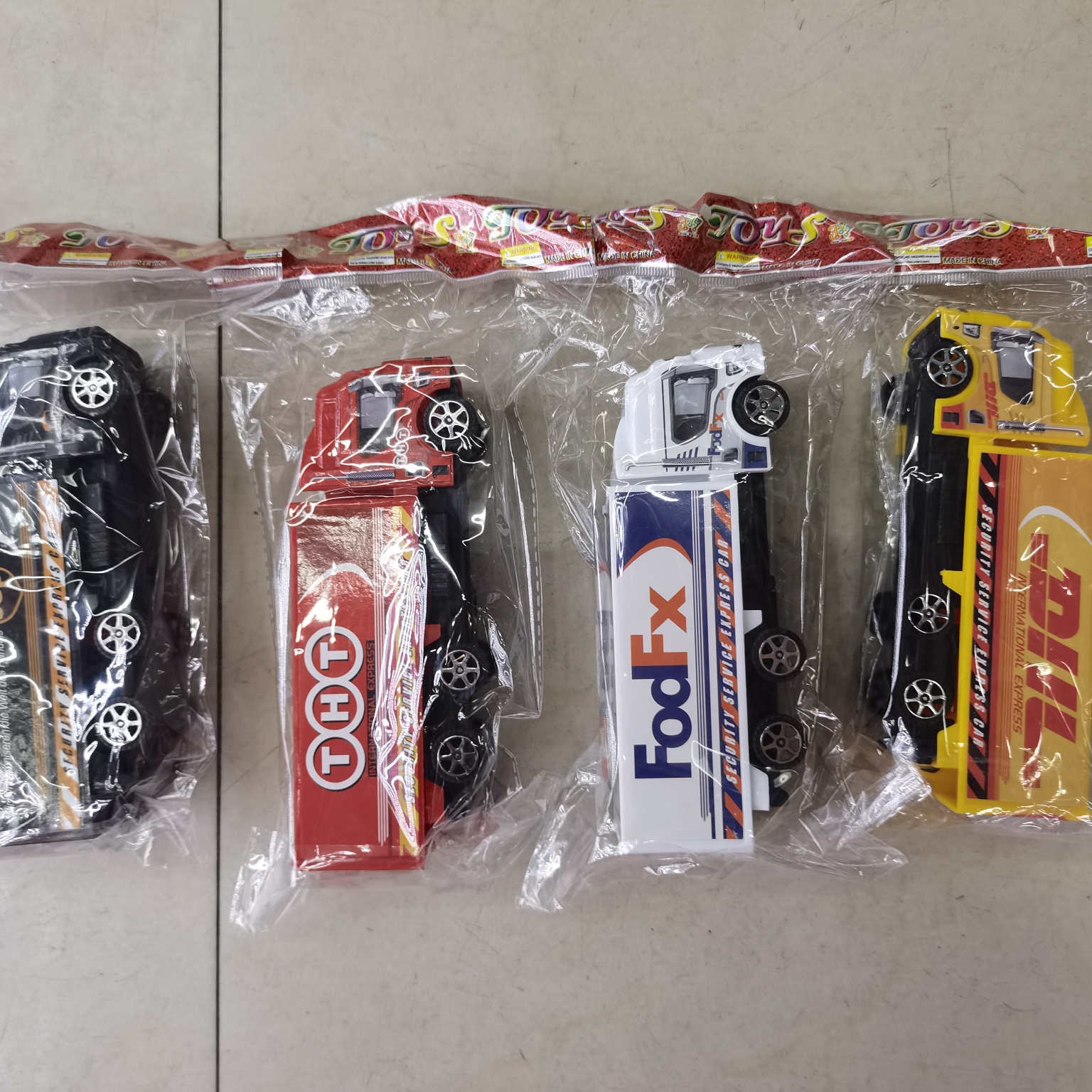 399快递车多功能多趣味惯性多样式儿童可爱小车