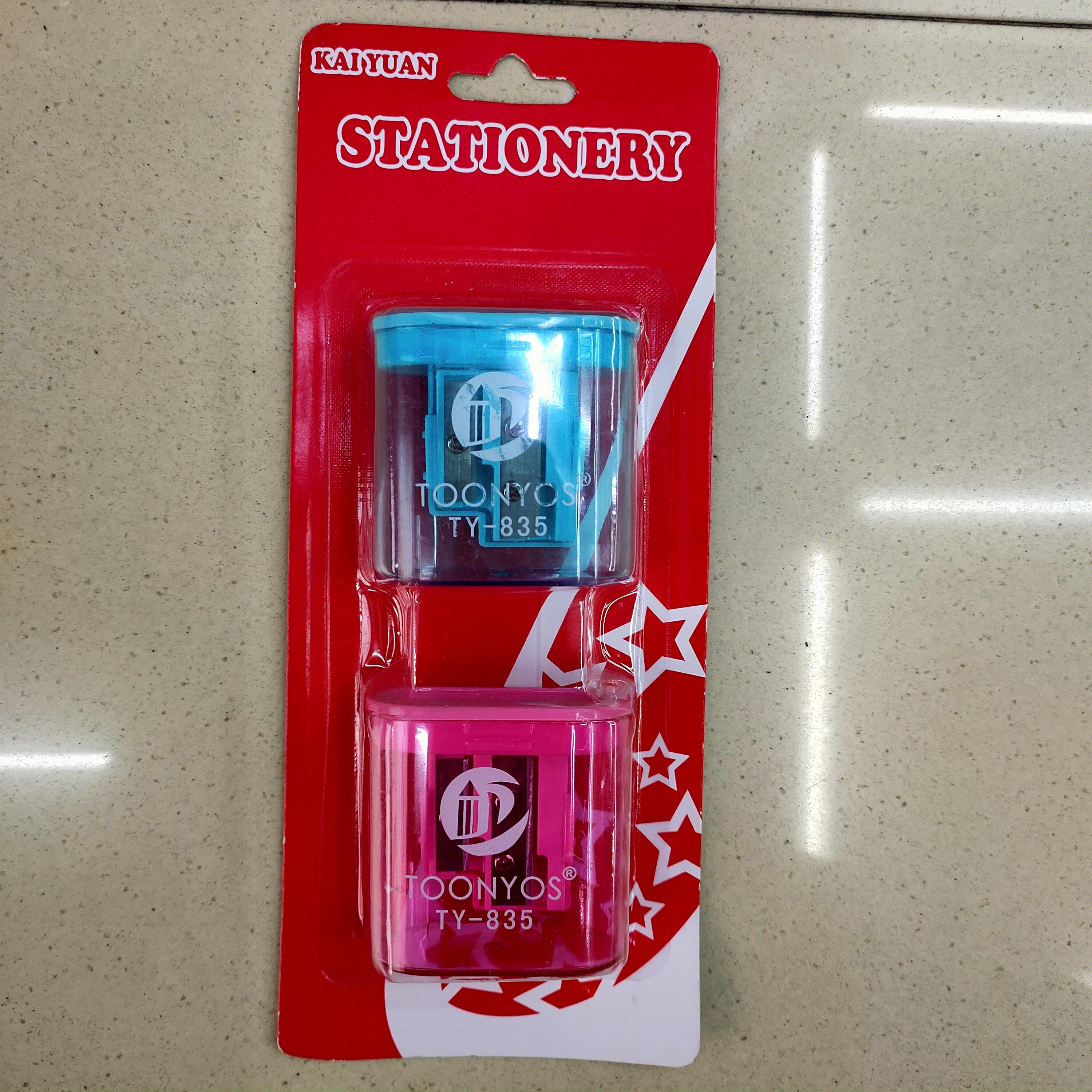 835,2 pencil sharpener suction cards
