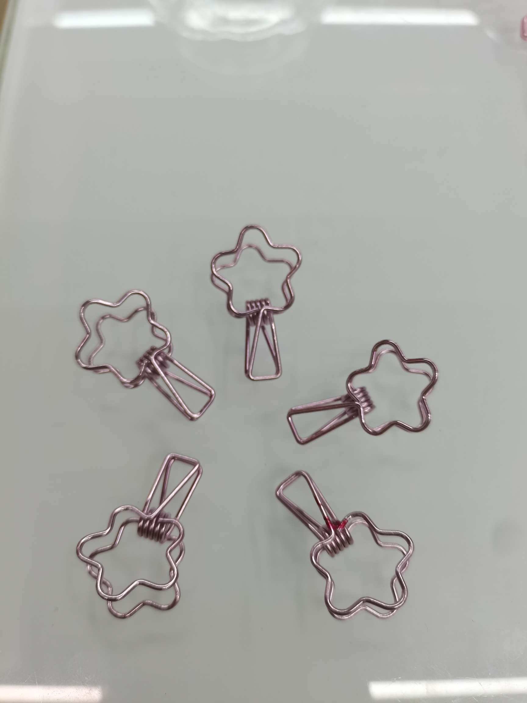 电泳亮彩创艺猫夹，鱼尾夹，五角星，梅花夹工艺夹细节图