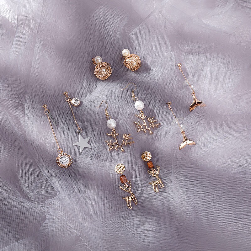Stud earrings F41