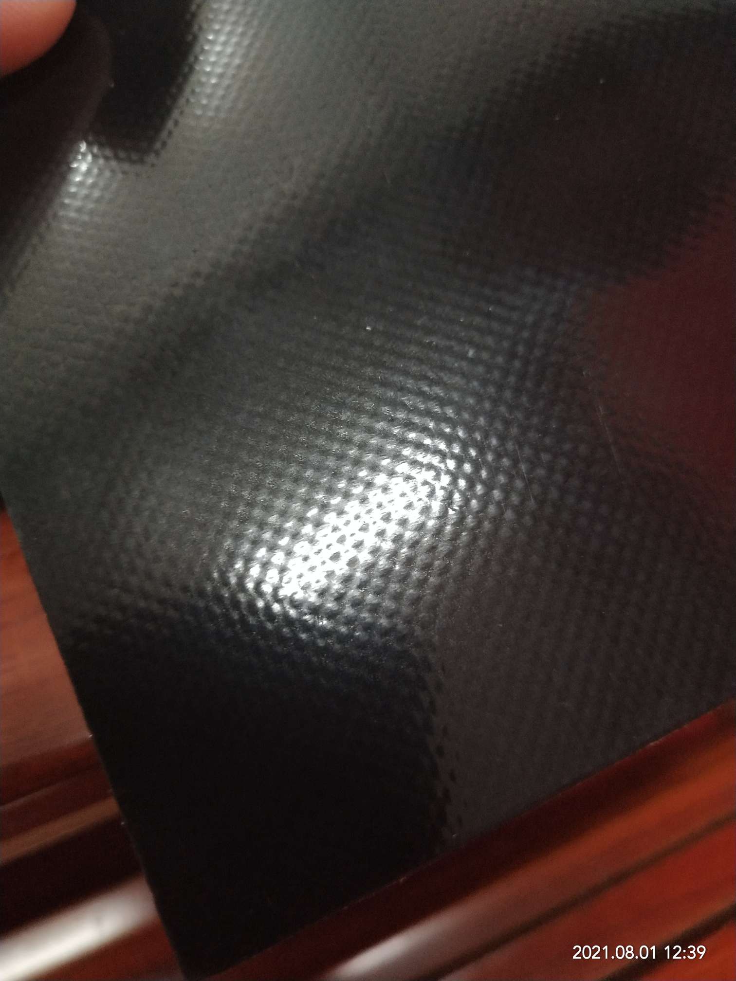 High-quality glossy black PVC mesh fabric for luggage, various gymnastic MATS, and special fabrics for luggage bags Specification image