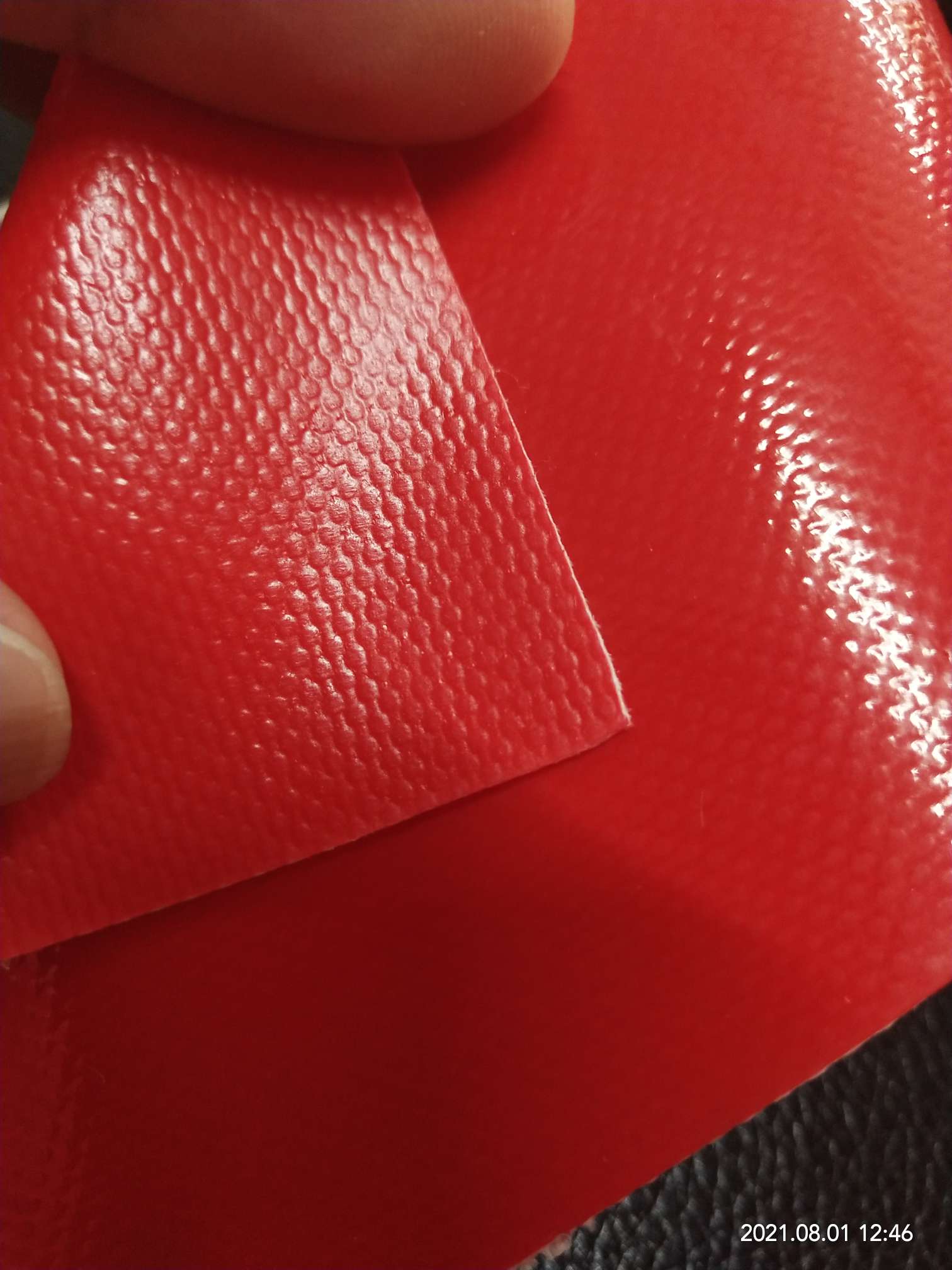 High-quality glossy bright red PVC mesh fabric for luggage, various gymnastic MATS, and special fabrics for luggage bags detail image 6
