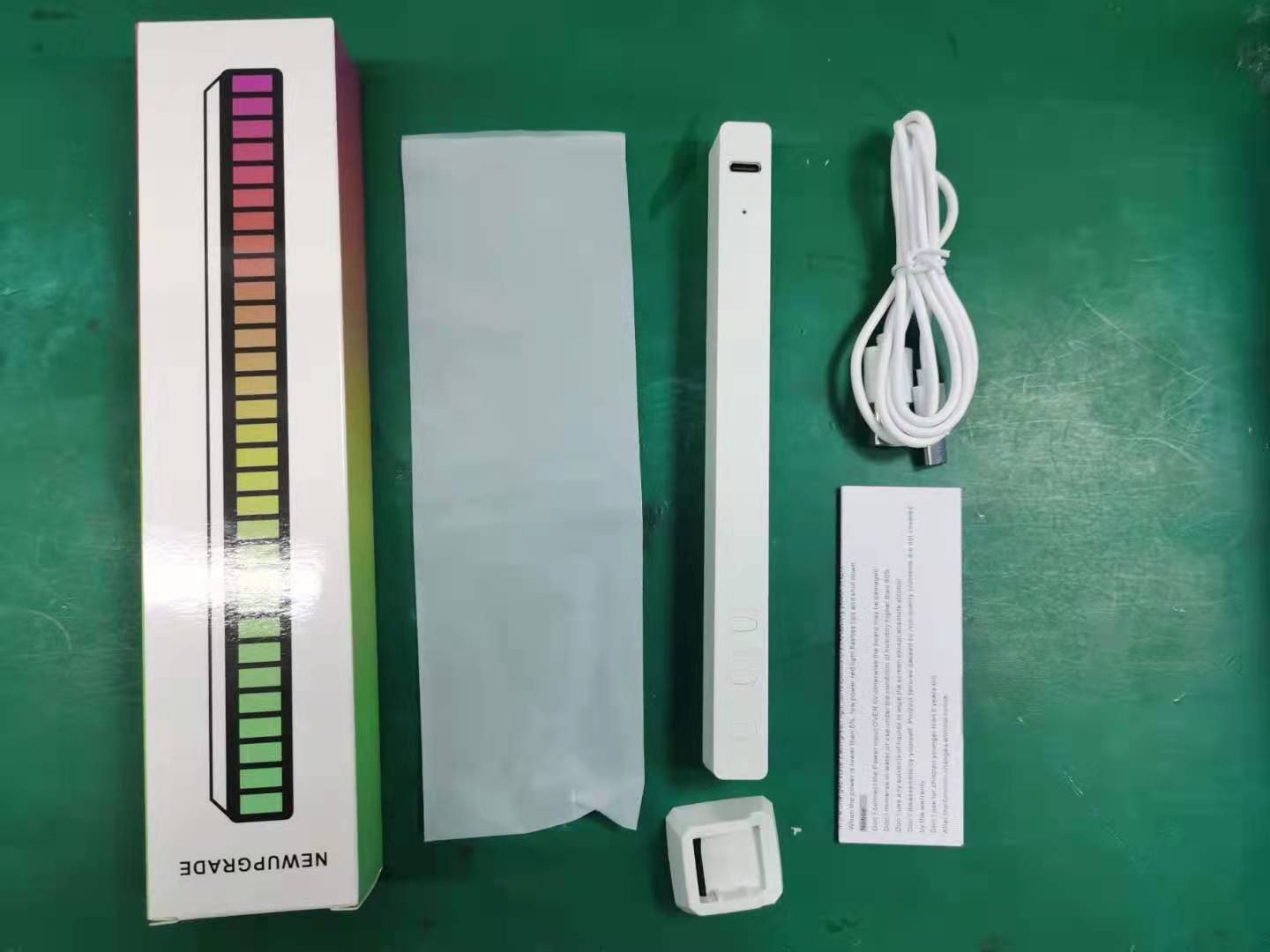 节奏灯/LED灯/声控灯白底实物图