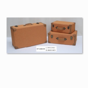 Wedding props box full figure