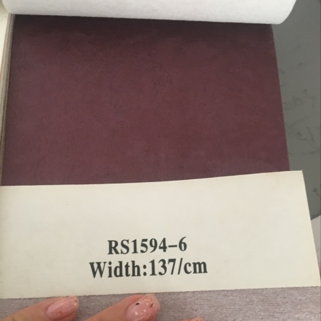 618