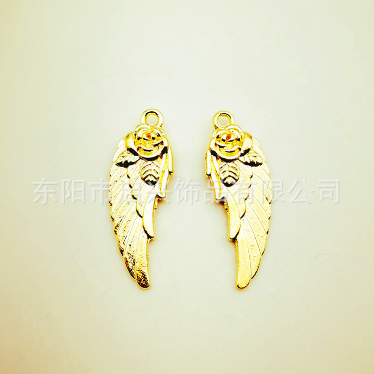 合金配件  趐膀叶子挂件产品图