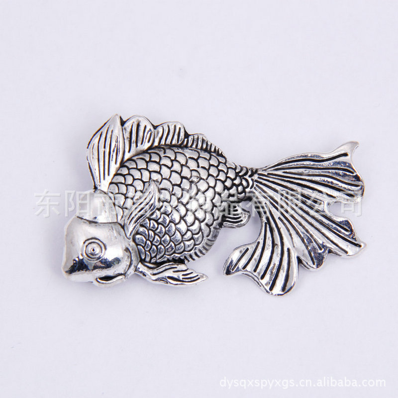 Alloy accessory goldfish pendant details Picture