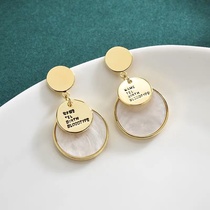 Delicate, sweet, simple, fashion, everything fits the temperament of a small niche design round earrings