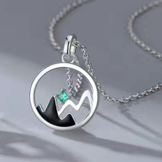 031女项链简约风锁骨颈链法式轻奢小众新品精致吊坠