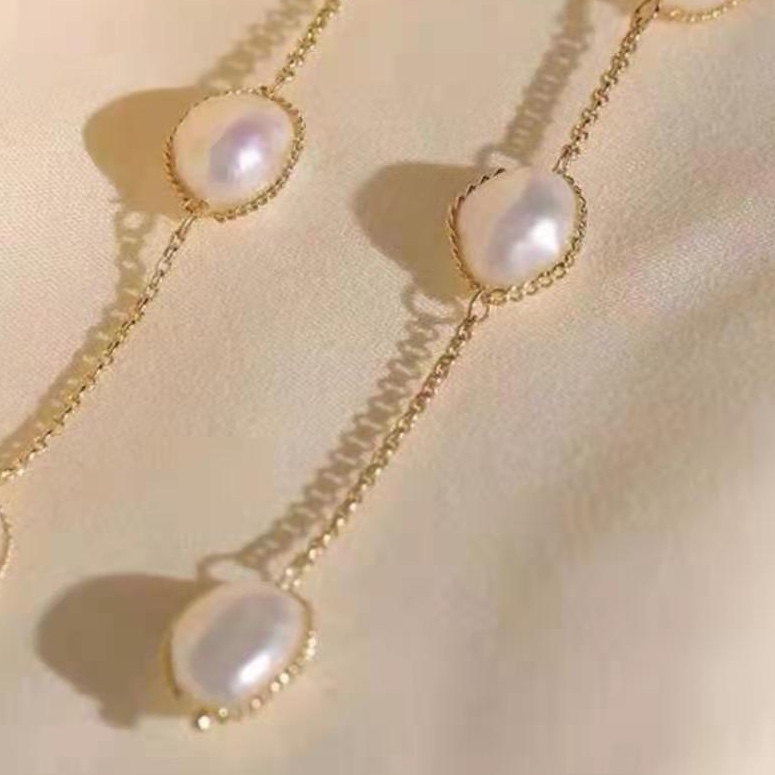 أقراط اللؤلؤ السلسلة