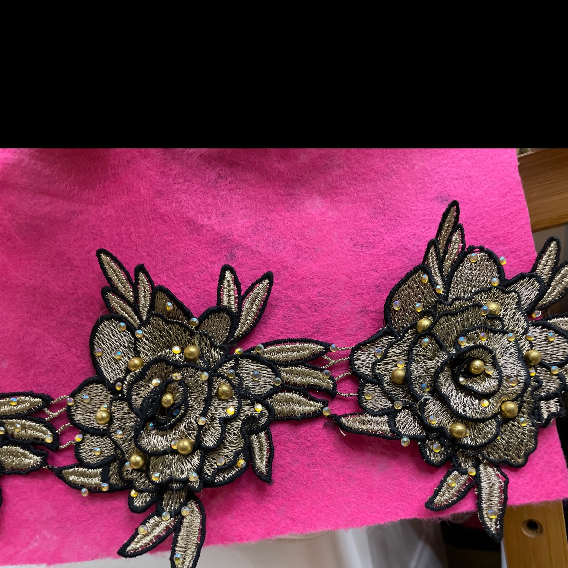 Water Soluble Two-Tone Embroidery Lace Set With Beaded Edge details Picture