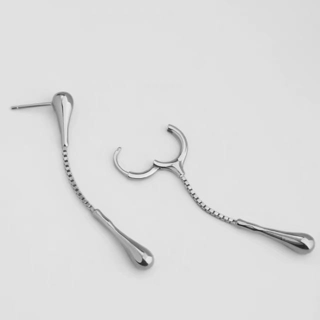 Ear buckle hanging chain smooth water drop