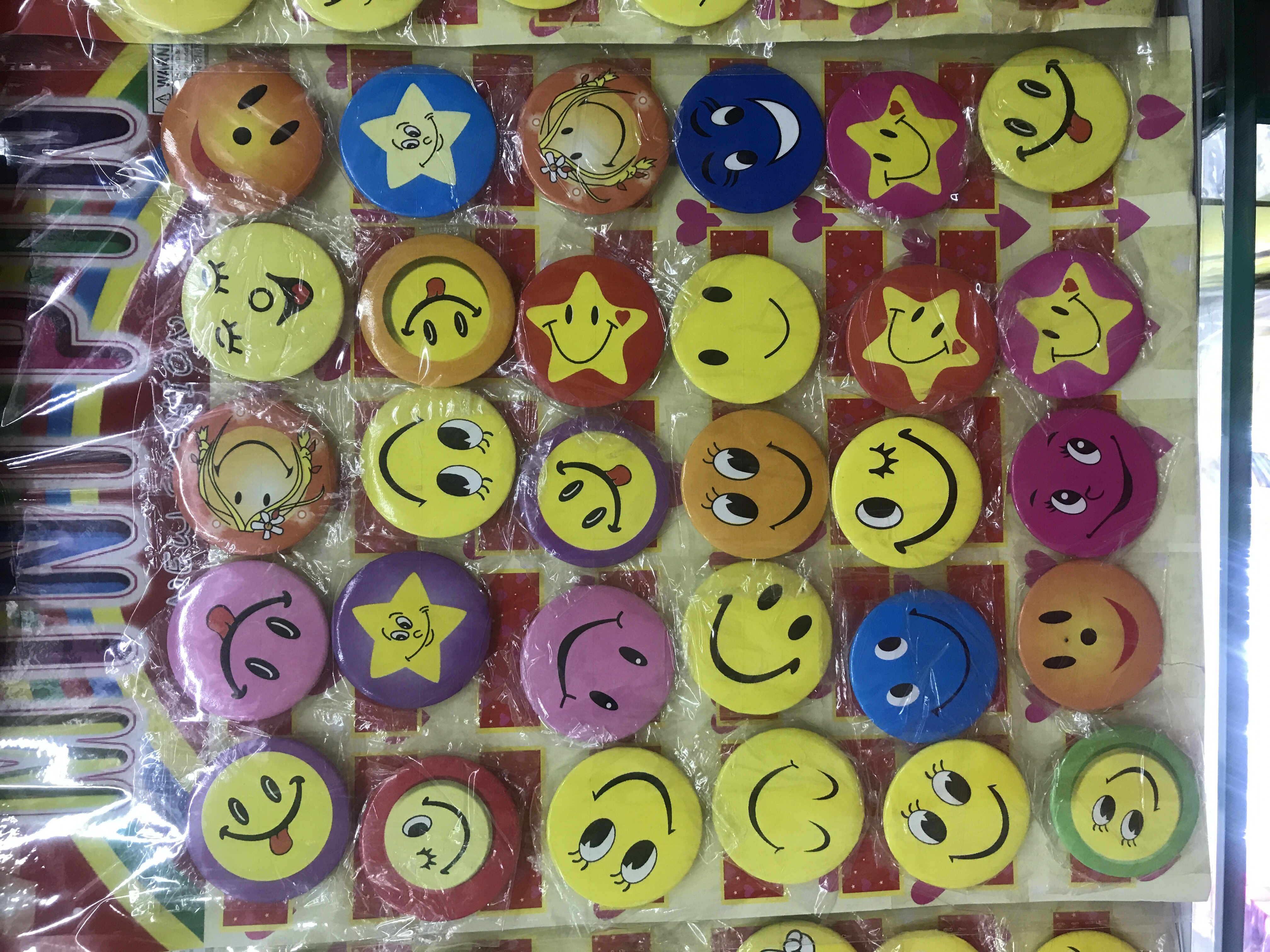 益智玩具/无人机/搪胶/奥特曼/奶龙产品图